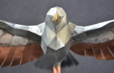 Girouette 3D pie en zinc, cuivre et laiton - zoom