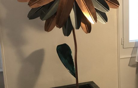 Sculpture faite main - Soucis en zinc et cuivre - entière