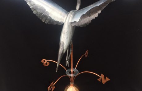 Girouette 3D d'une grue en zinc, cuivre et laiton - dos