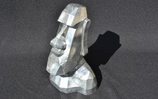 Sculpture faite main en zinc - Le Moai - entier